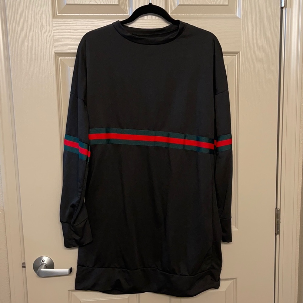 CREWNECK LONG SLEEVE SWEATER DRESS